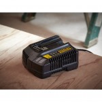 ΤΑΧΥΦΟΡΤΙΣΤΗΣ 18V 4A FATMAX V20 STANLEY SFMCB14