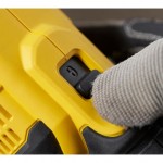 ΓΩΝΙΑΚΟΣ ΤΡΟΧΟΣ V20 18V 125mm (2x4.0Ah) ΣΕ ΒΑΛΙΤΣΑ STANLEY SFMCG400M2K